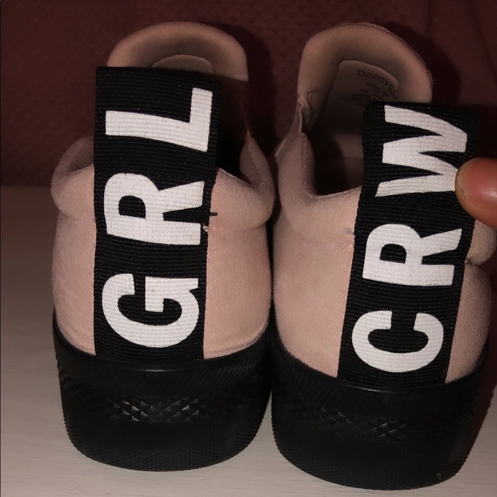 Pink suede platform women’s sneaker